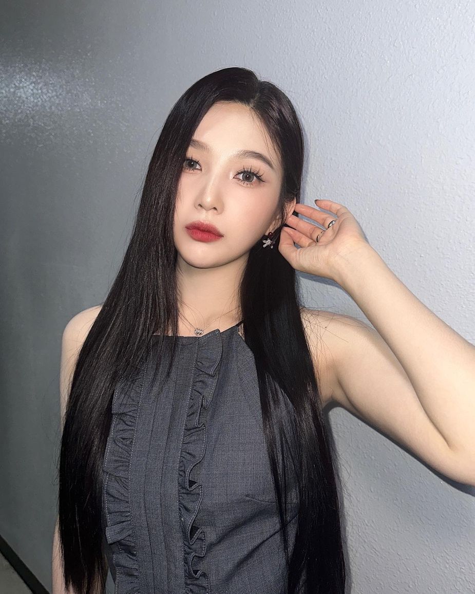 Red Velvet's Joy Updates Fans On Her Health And Addresses Recent ...