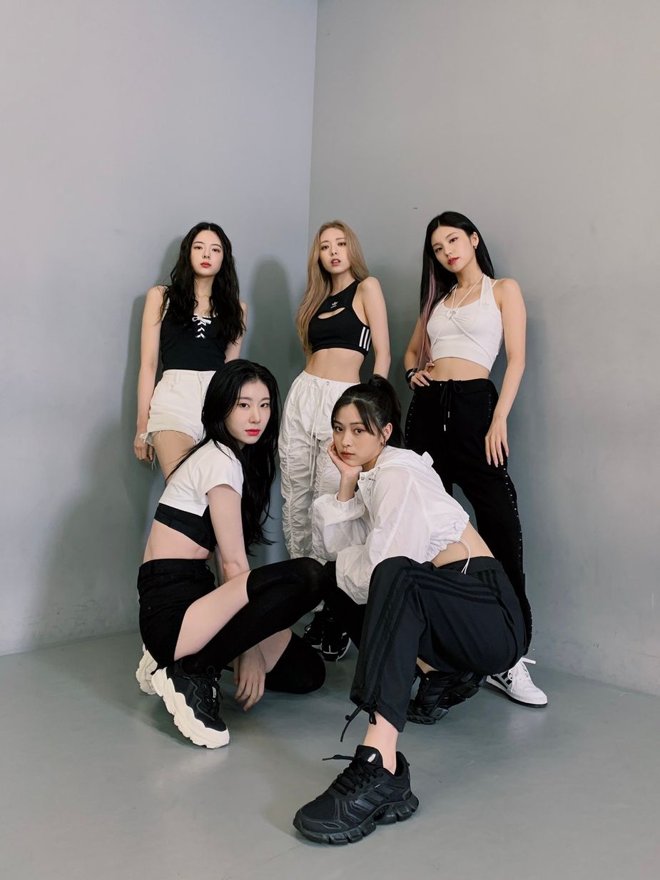 Update: ITZY's Yuna Stars In New Concept Clip And Photos For “BORN TO BE”