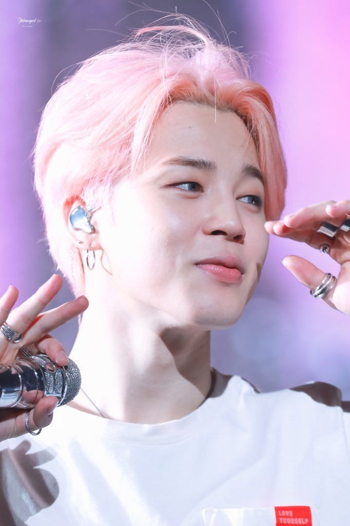 A Fan Told BTS's Jimin Why Her Boyfriend Hates Him, His Reaction Was ...
