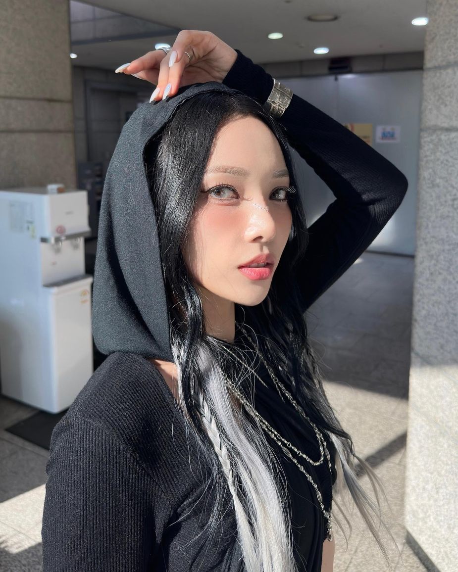 The Biggest Drawback Of Being In A Co-Ed Group, According To KARD's ...