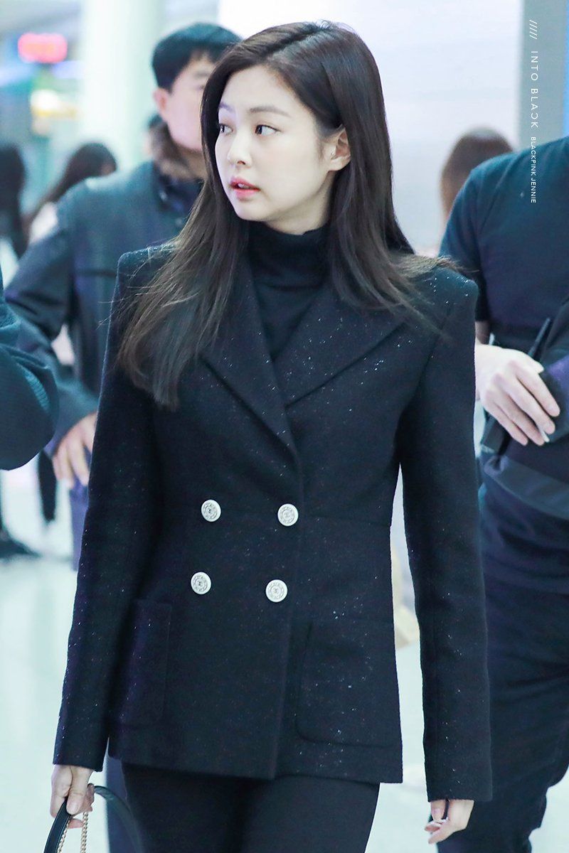 8 Times BLACKPINK's Jennie Showed Us How To Look Stylish During The Winter