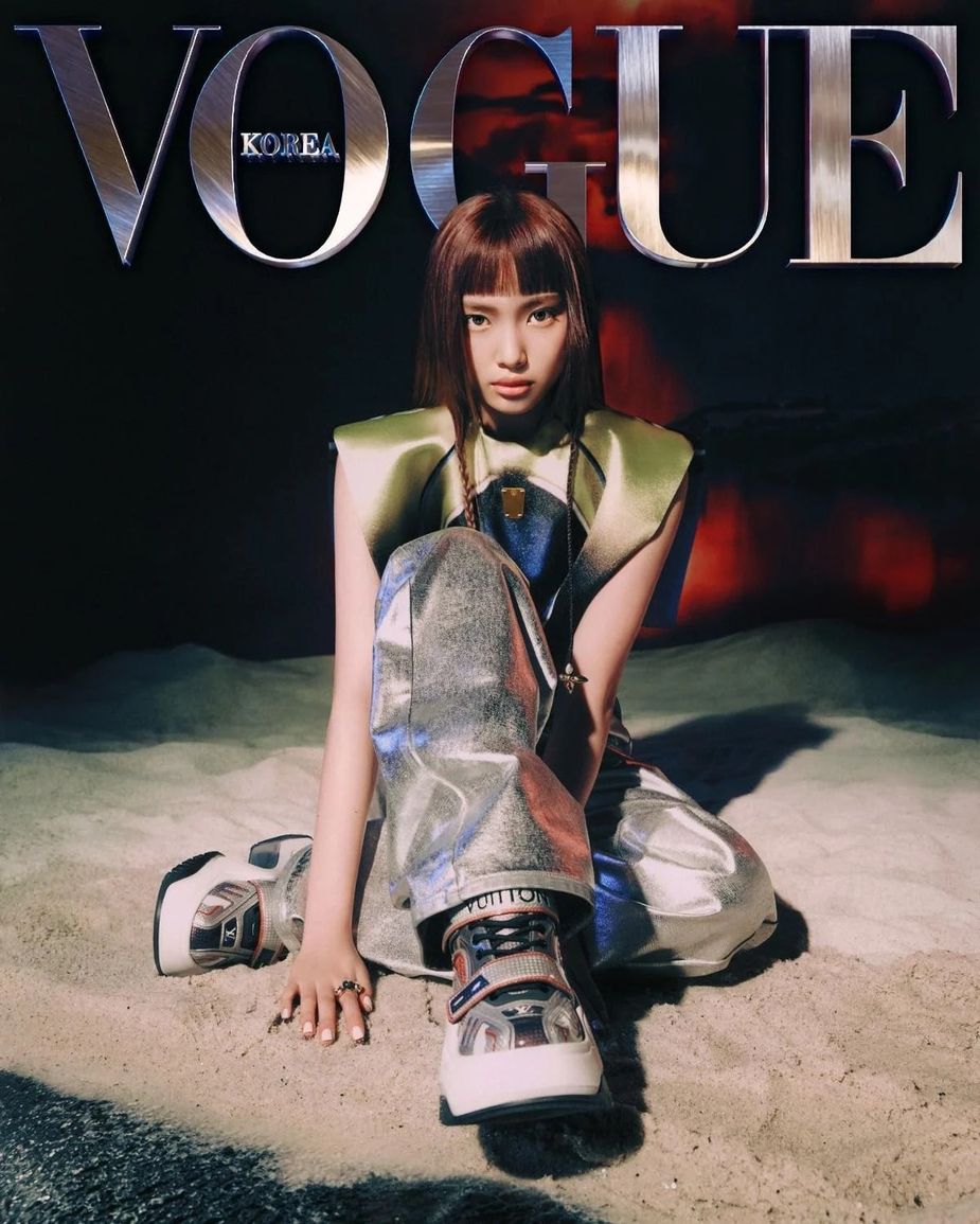 Fans Can t Help But Rave About NewJeans Hyein s Vogue Pictorial