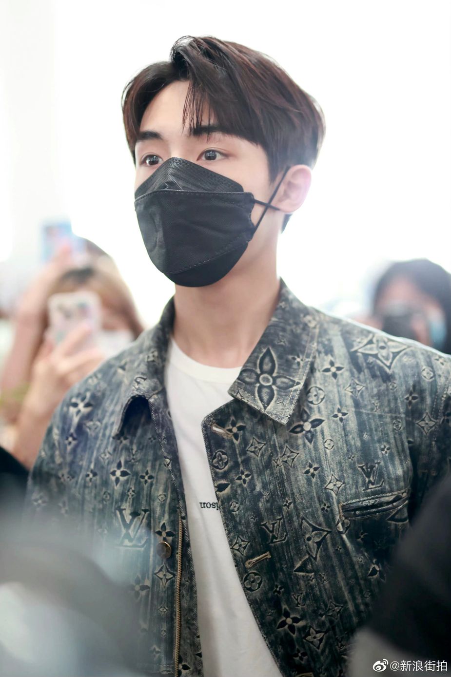 NCT's Winwin Returns To Korea, And He's Just As Excited As Fans - Koreaboo