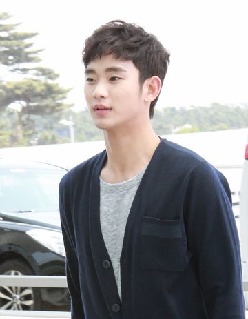 10+ Times Kim Soo Hyun Proved His Visual Perfection And Made Our Jaws ...