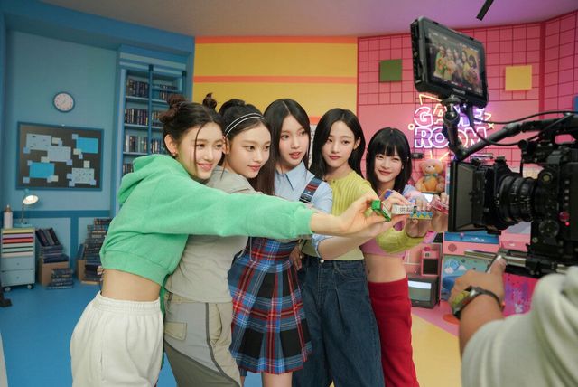 1699911344-newjeansmain