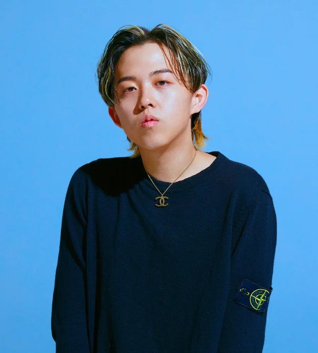 Leellamarz-fullBodyPicture