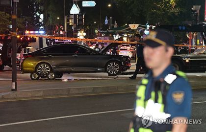 Nine People Killed In Seoul After Driver Ploughs Car Into Pedestrian ...