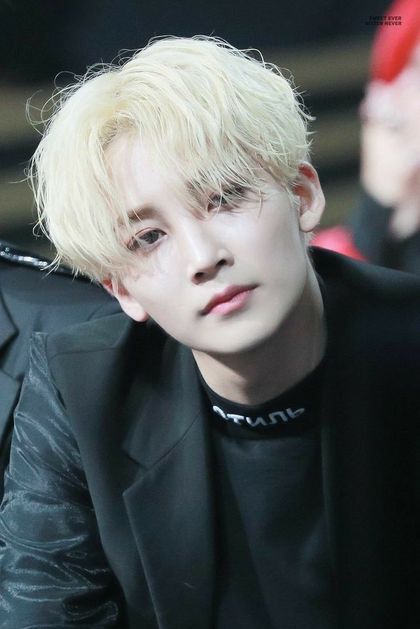 8 Random Facts About SEVENTEEN's Angelic Jeonghan That Everyone Should ...