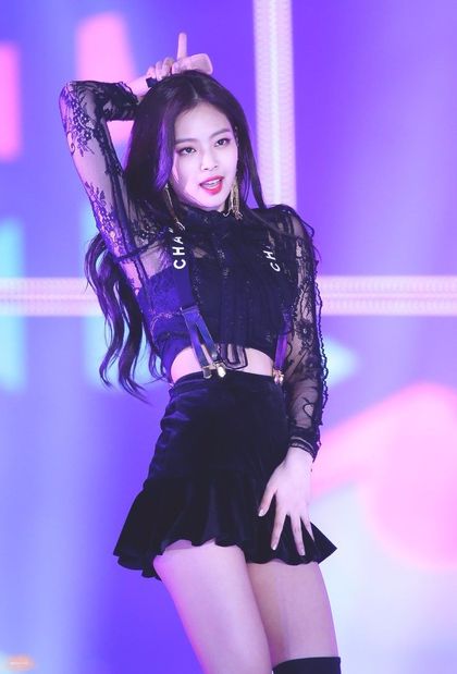 BLACKPINK Jennie's Fashion Drastically Changed After She Changed ...