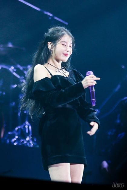 These 10+ Times IU Wore A Pretty Black Dress Will Convince You That It ...